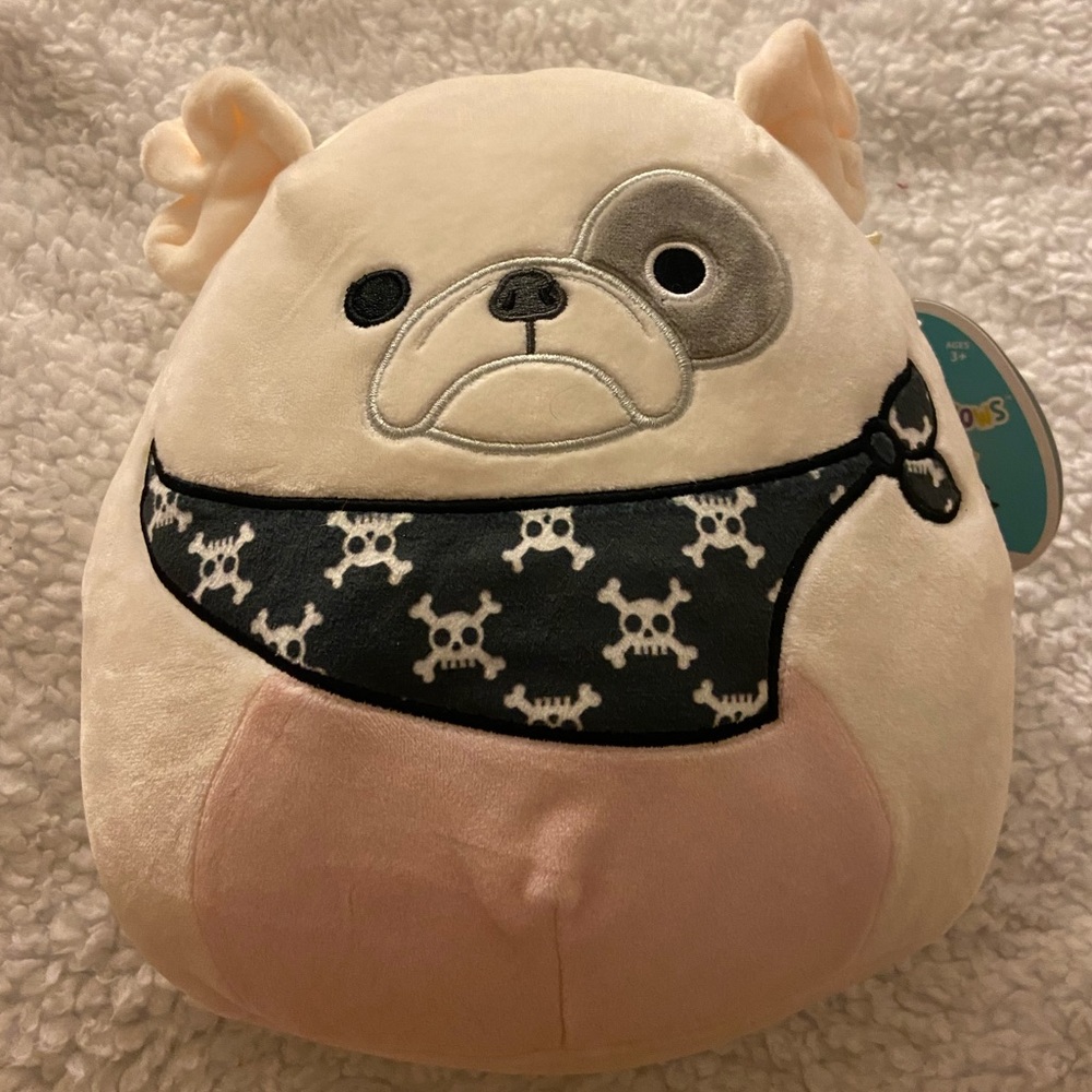 NWT Elanor The Bulldog Squishmallow 8’’